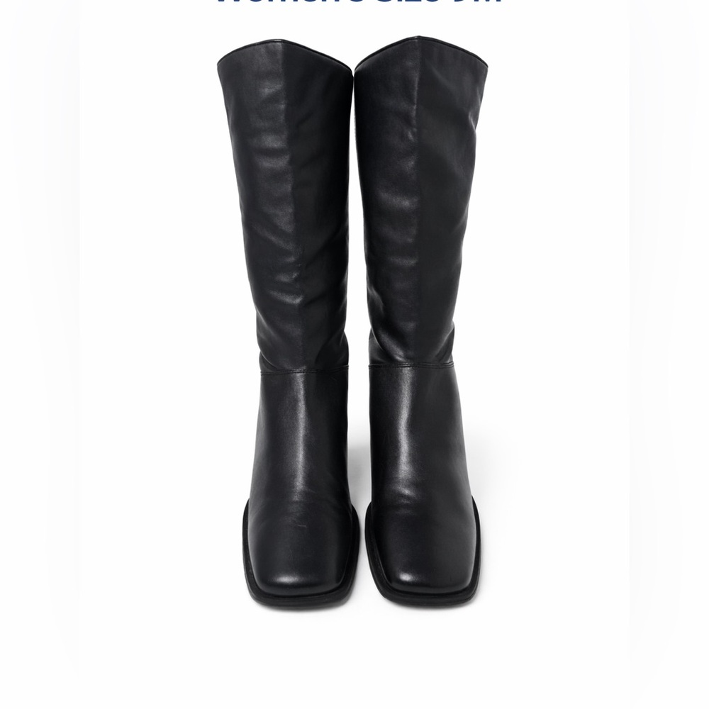 Naturalizer Black boots women’s 9M Mid Calf Low Heel Comfort Minimalist EUC
